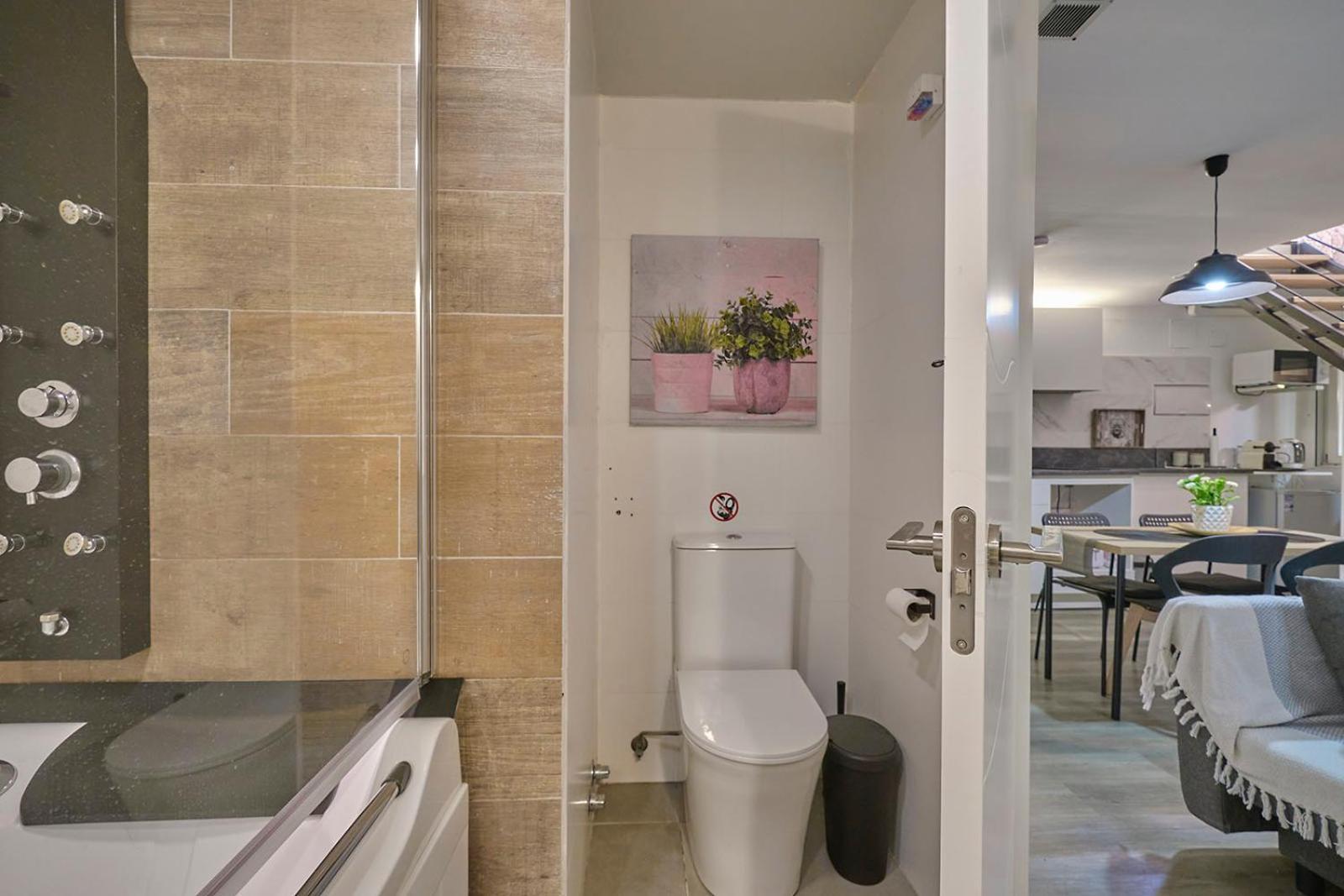 Centricos Con Banera Jacuzzi Hidromasaje Romantico * Madrid